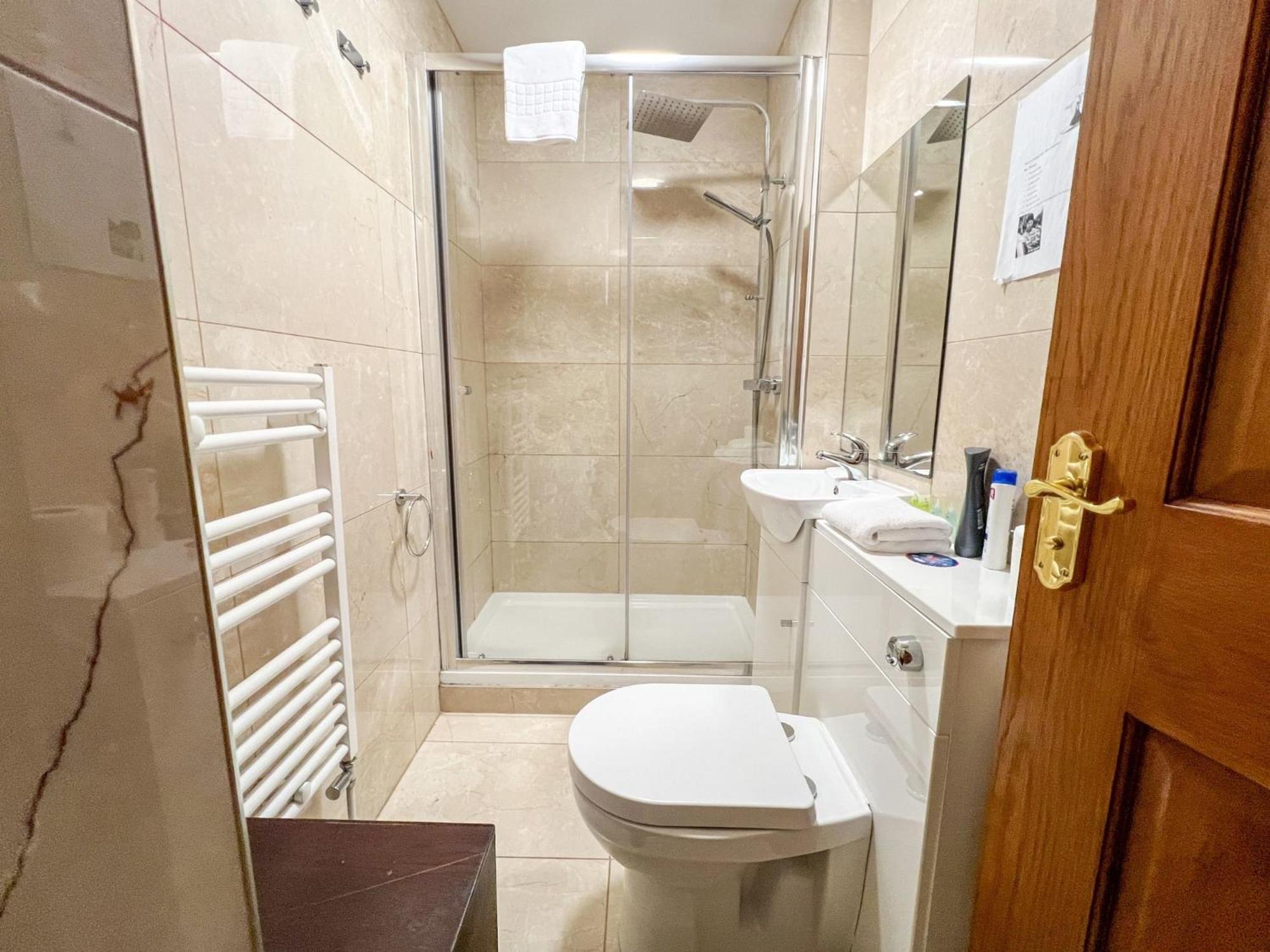 Charming 2Bed Apartment In The Heart Of إدنبرة المظهر الخارجي الصورة
